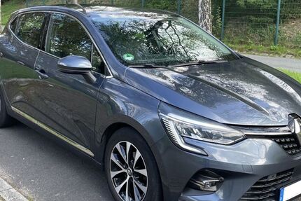 Renault Clio 60.700 km 10.800 &euro; Radevormwald 42477