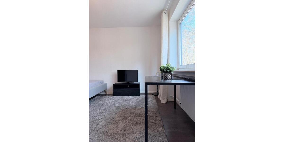 Etagenwohnung Neuss Allerheiligen - 1 Zimmer, 30 m&sup2;, 600&euro; | Angebot:26108056