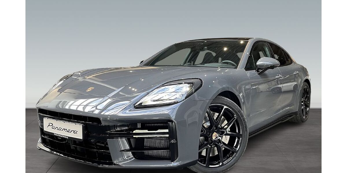 Porsche Panamera 9.900 km 154.900 € Bergisch Gladbach 51429