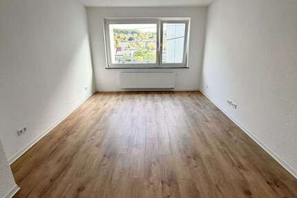 Wohnung Wuppertal Barmen - 3 Zimmer, 87 m&sup2;, 850&euro; | Angebot:27665665