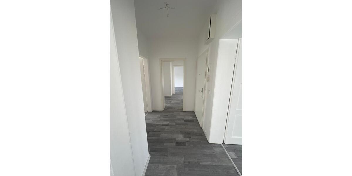 Etagenwohnung Schwelm - 3 Zimmer, 83 m&sup2;, 595&euro; | Angebot:26130981