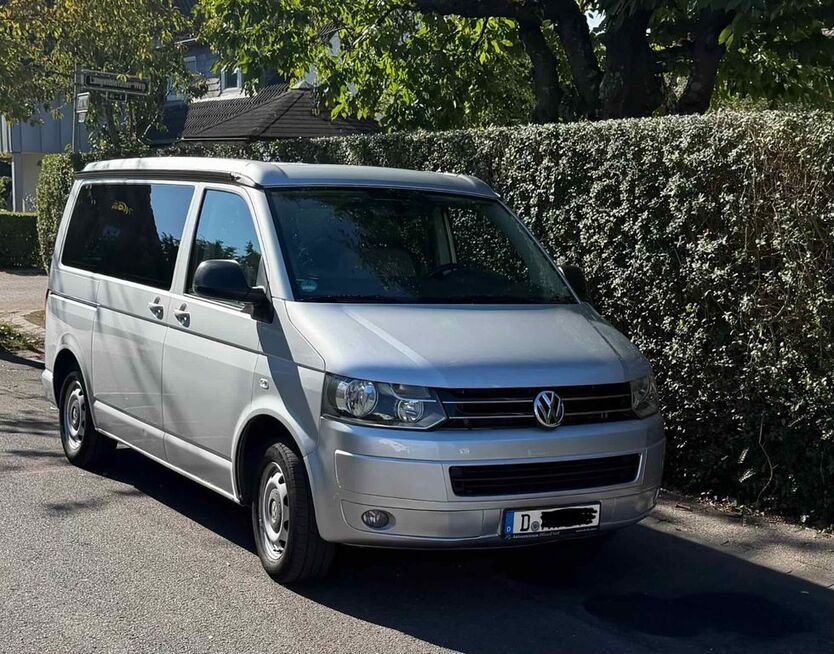 VW T5 California 340.300 km 19.950 € Düsseldorf 40627