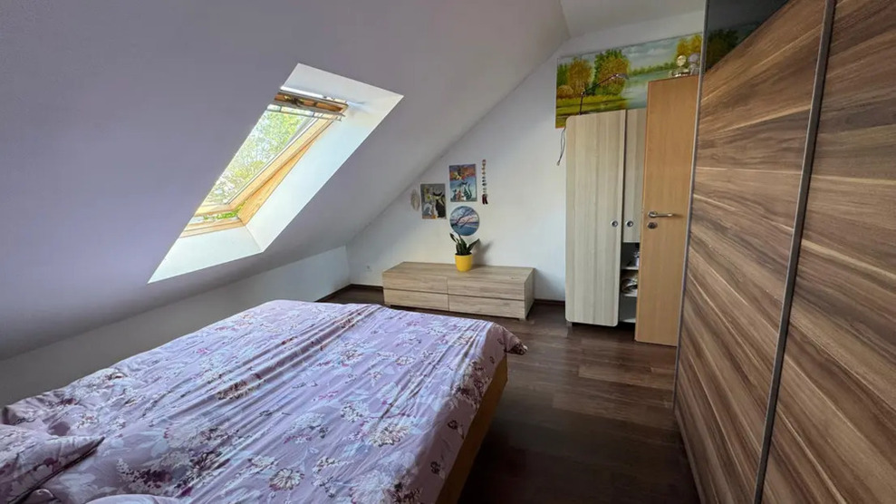 Modernes Reihenmittelhaus mit Wohlfühlatmosphäre in Solingen 5 zimmer