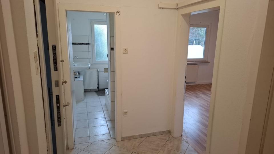 Etagenwohnung Solingen Ohligs - 2 Zimmer, 58 m&sup2;, 670&euro; | Angebot:24886260