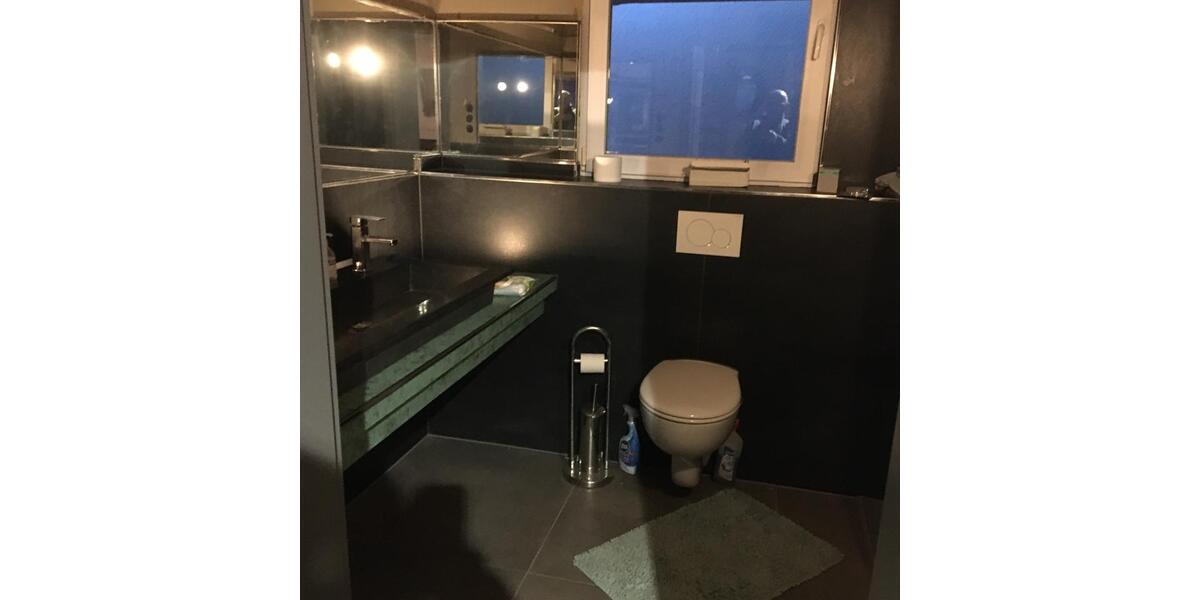 Doppelhaushälfte Remscheid Reinshagen - 6 Zimmer, 235 m&sup2;, 1.400&euro; | Angebot:25140319