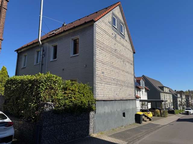 Einfamilienhaus Solingen Höhscheid - 9 Zimmer, 190 m&sup2;, 395.000&euro; | Angebot:26516759