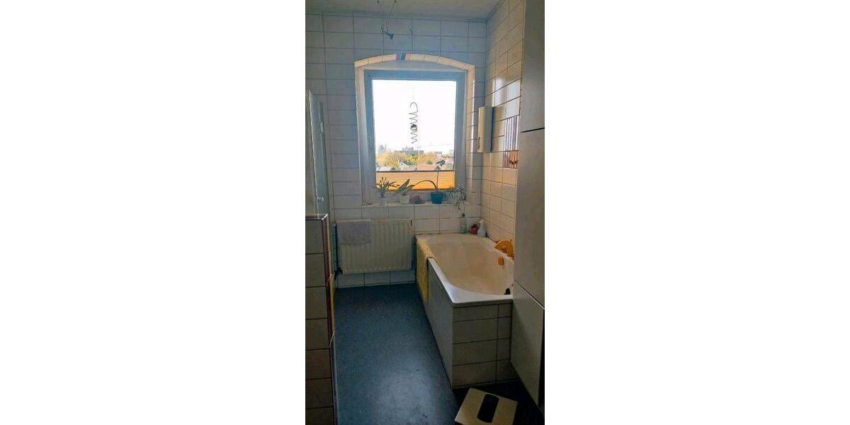 Etagenwohnung Düsseldorf Stadtbezirk 6 - 5 Zimmer, 132 m&sup2;, 470.000&euro; | Angebot:26414899