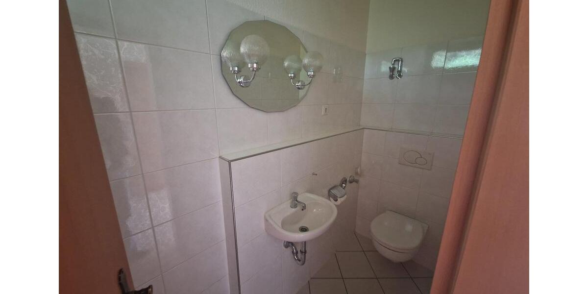 Maisonettenwohnung Erkrath - 4 Zimmer, 96 m&sup2;, 268.000&euro; | Angebot:26579279