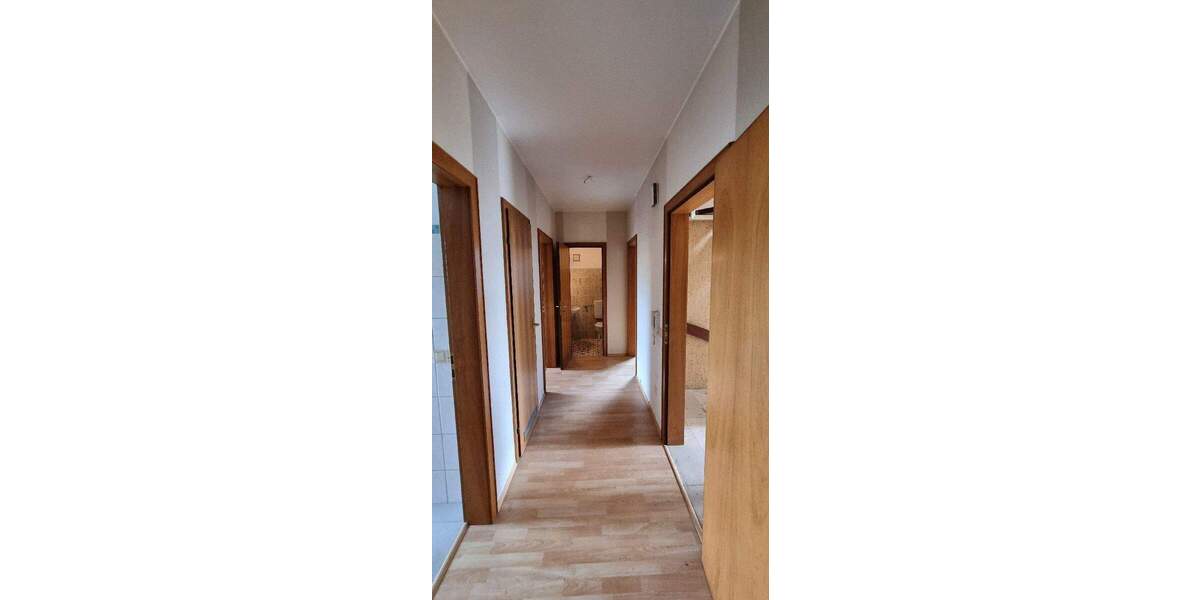 Mehrfamilienhaus, Wohnhaus Solingen Solingen-Mitte - 8 Zimmer, 198 m&sup2;, 339.000&euro; | Angebot:24667184