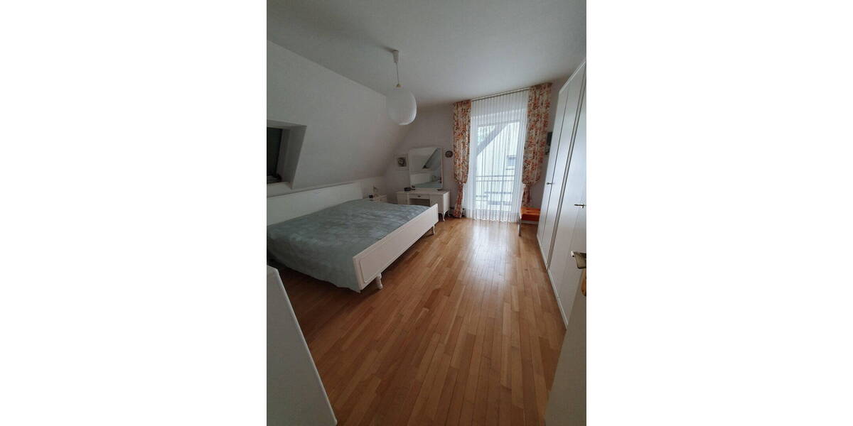 Mehrfamilienhaus, Wohnhaus Ratingen Zentrum - 8 Zimmer, 220 m&sup2;, 930.000&euro; | Angebot:26607345