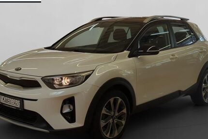 Kia Stonic 31.850 km 13.590 &euro; Leverkusen 51381