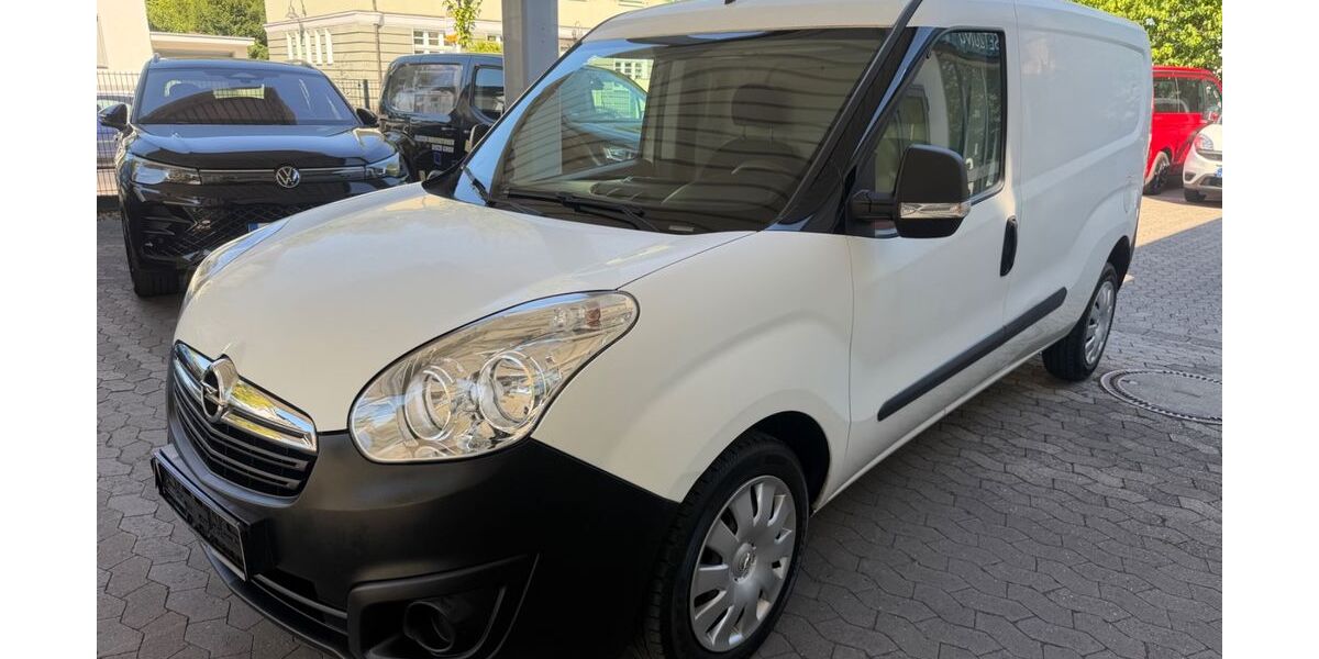 Opel Combo 76.955 km 8.300 &euro; Köln 50827