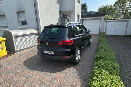 VW Tiguan 244.000 km 15.500 &euro; düsseldorf 40597
