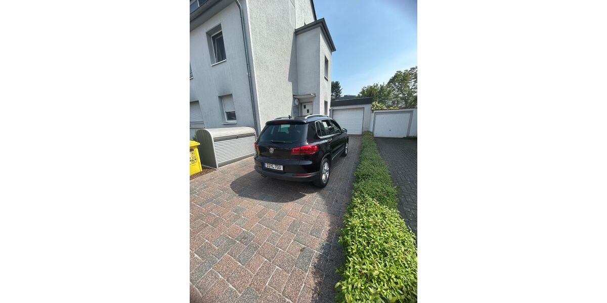 VW Tiguan 244.000 km 15.500 &euro; düsseldorf 40597