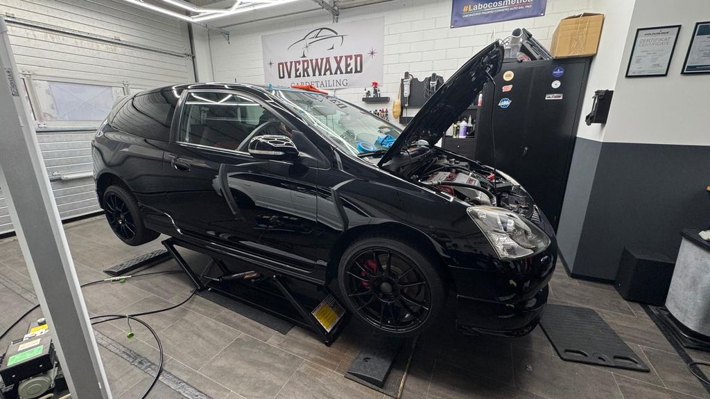 Honda Civic 107.000 km 19.900 &euro; Solingen 42655