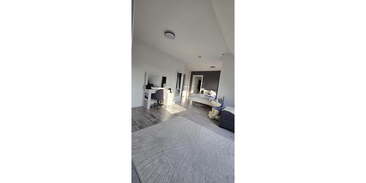 Dachgeschoßwohnung Solingen Ohligs - 2 Zimmer, 57 m&sup2;, 160.000&euro; | Angebot:26615471