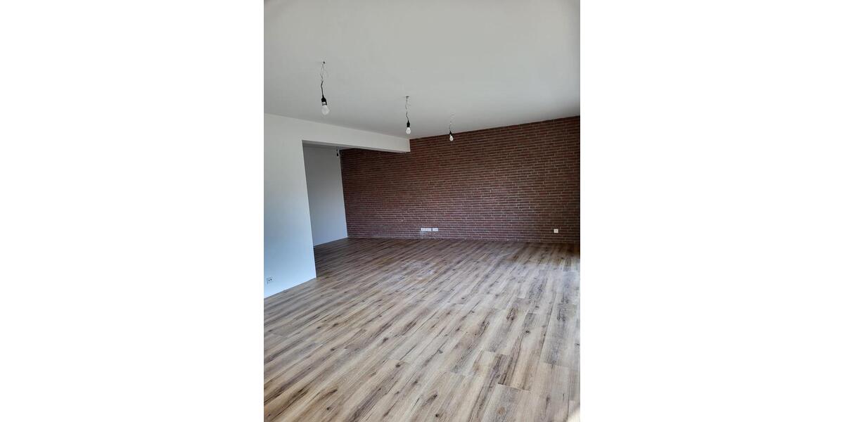 Reihenhaus Düsseldorf Stadtbezirk 7 - 6 Zimmer, 160 m&sup2;, 2.700&euro; | Angebot:24695743