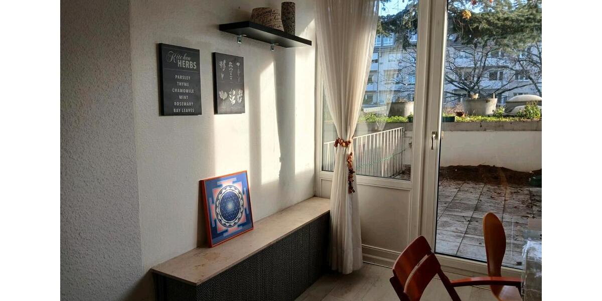 Etagenwohnung Neuss Augustinusviertel - 5 Zimmer, 130 m&sup2;, 650&euro; | Angebot:24514721