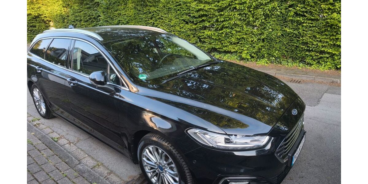 Ford Mondeo 85.500 km 18.100 &euro; Ratingen 40883