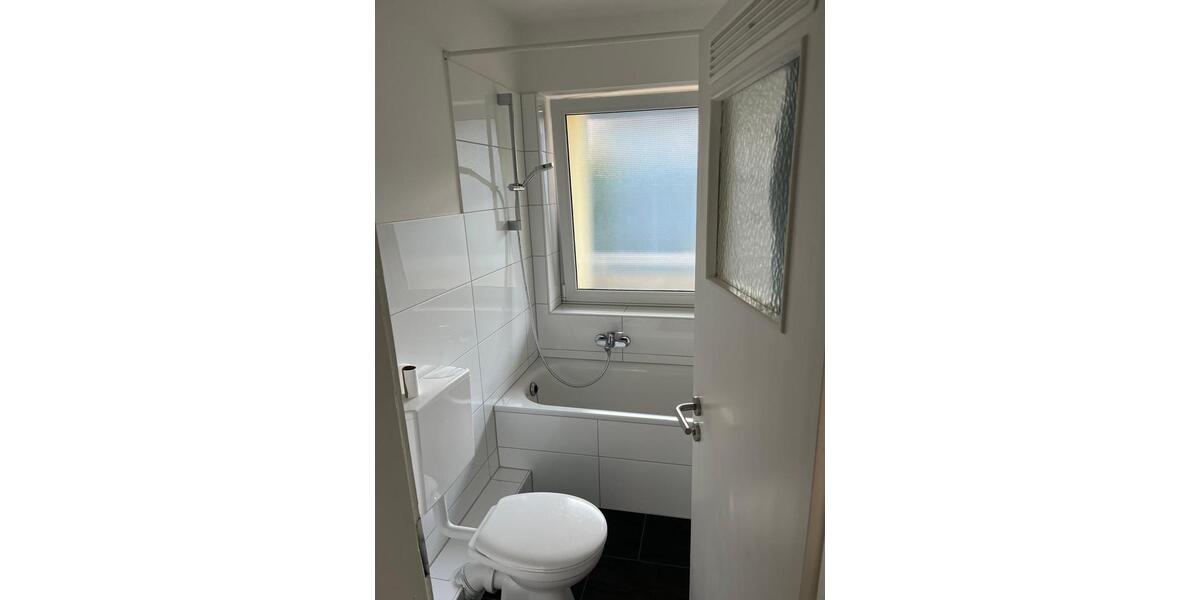 Etagenwohnung Düsseldorf Stadtbezirk 8 - 2 Zimmer, 43 m&sup2;, 785&euro; | Angebot:27554919