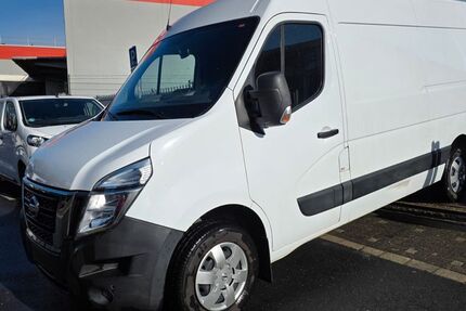 Nissan Interstar 109.990 km 13.995 &euro; HILDEN 40724