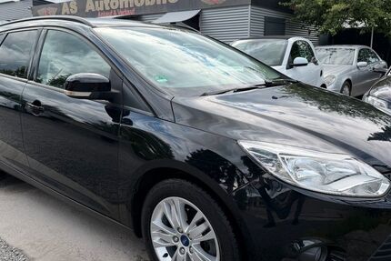 Ford Focus 122.000 km 4.950 &euro; Dormagen 41539