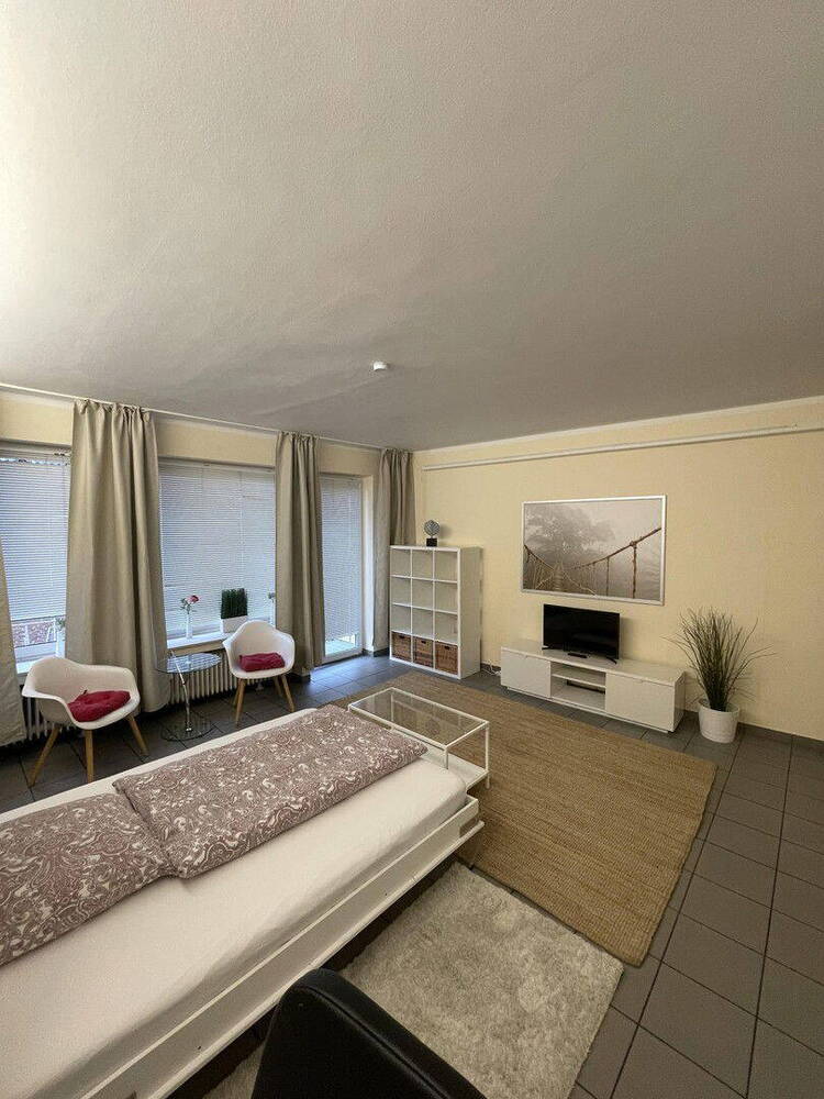 Schicke 2-Zimmer Wohnung (2 Balkone) - Düsseldorf Altstadt nähe Carlsplatz