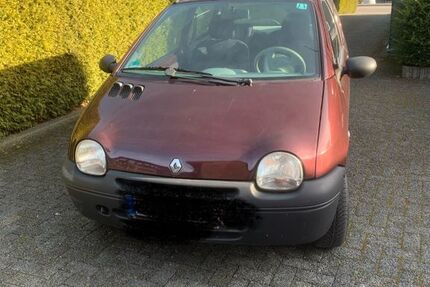 Renault Twingo 111.000 km 680 &euro; Wermelskirchen 42929