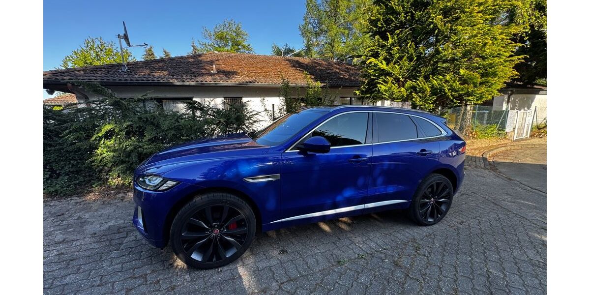 Jaguar F-Pace 153.000 km 20.900 &euro; Solingen 42653