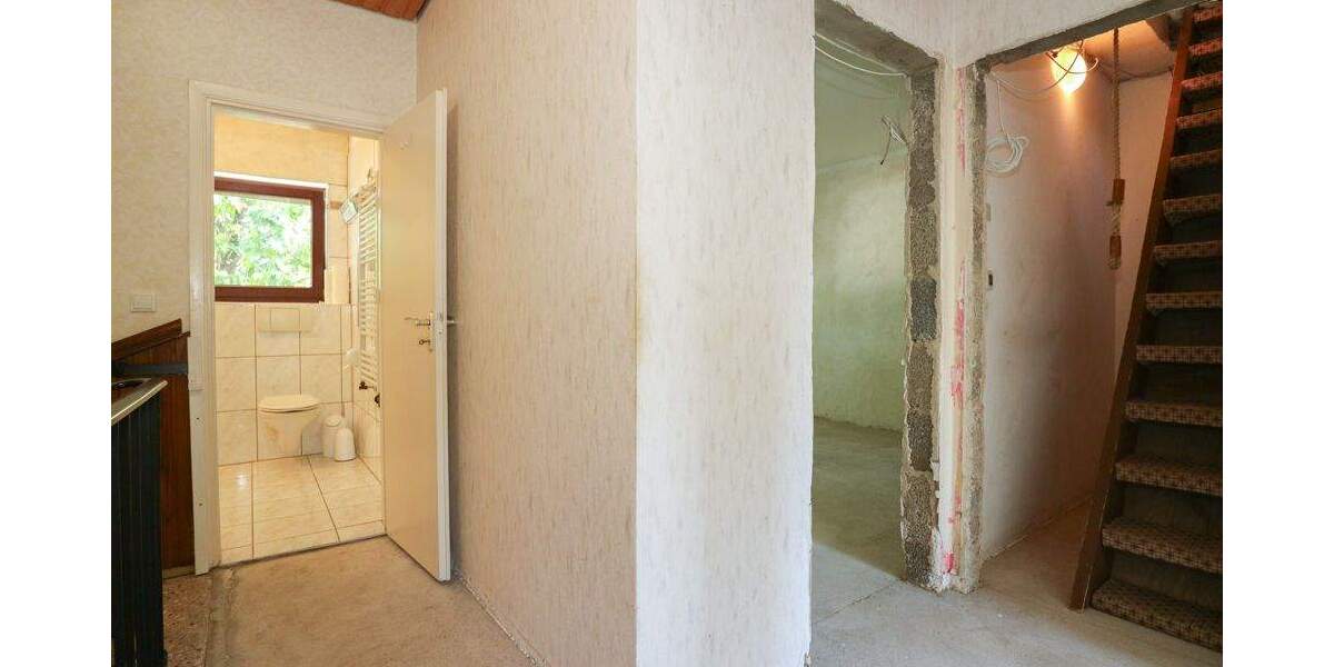 Reihenmittelhaus Neuss / Weckhoven Weckhoven - 4 Zimmer, 93 m&sup2;, 290.000&euro; | Angebot:25777108