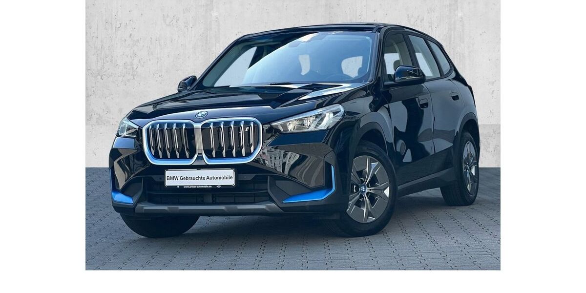 BMW iX1 37.793 km 30.980 &euro; Wuppertal 42117